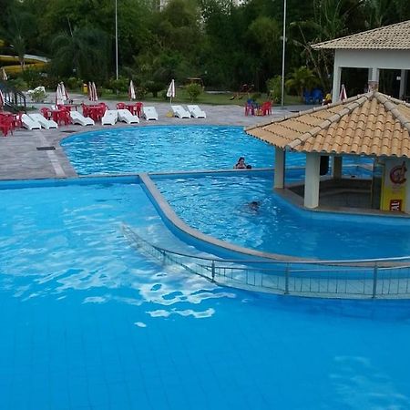 Golden Dolphin Express 5Pessoas Mais 1 Crianca Ate 5 Anos Com Toalhas E Roupas De Cama,Lencois, Travesseiros E Fronhas E 3 Parques Aquaticos Termais Limpeza Impostos E Taxas Ja Incluso Caldas Novas Eksteriør bilde